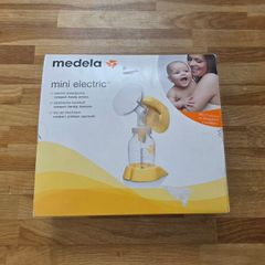Medela Mini Electric Breast Pump baby feeding