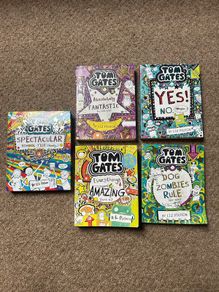 Tom Gates books x 5