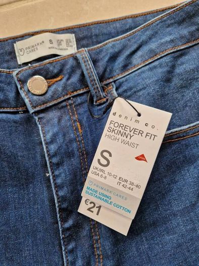 High Waist Jeans