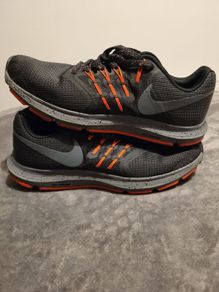 mens nike run swift trainers