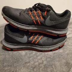 mens nike run swift trainers