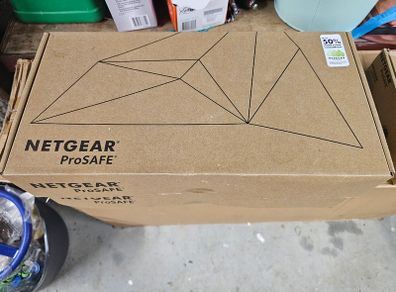 Netgear JGS524, Unmanaged 24 Port Network Switch