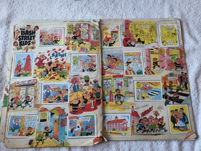 Beano Sticker Book 98% Full + Spare Book about 50% full