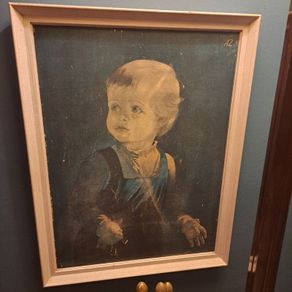 Mid Century crying boy picture. Good vintage condition.