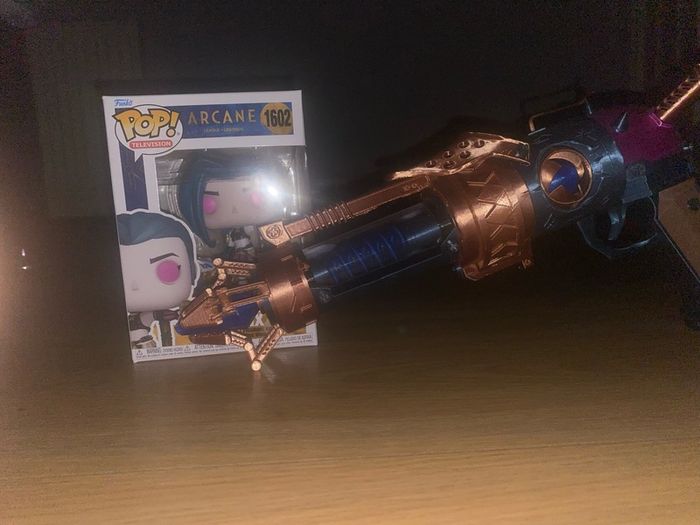 Jinx from arcane Bundle