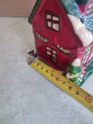Vintage winter cottage battery candle.