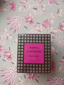 avril lavigne perfume