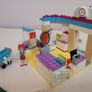LEGO Friends 41085 Vet Clinic Image 7