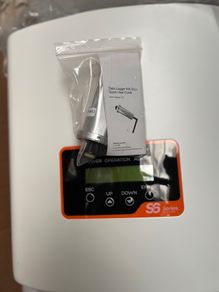 solar inverter. Solis 2.5kwW string inverter with logging stick.