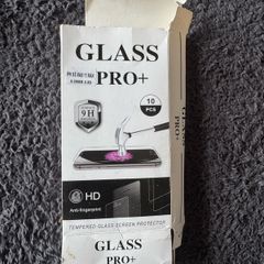 8 screen protectors for IPhone XS Max/11 Max.