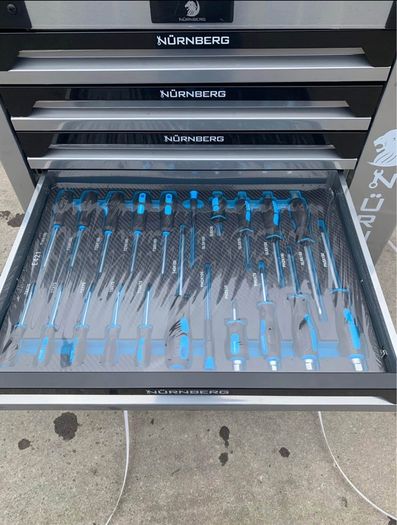 Nurnberg 7/6 Tool box full with tools