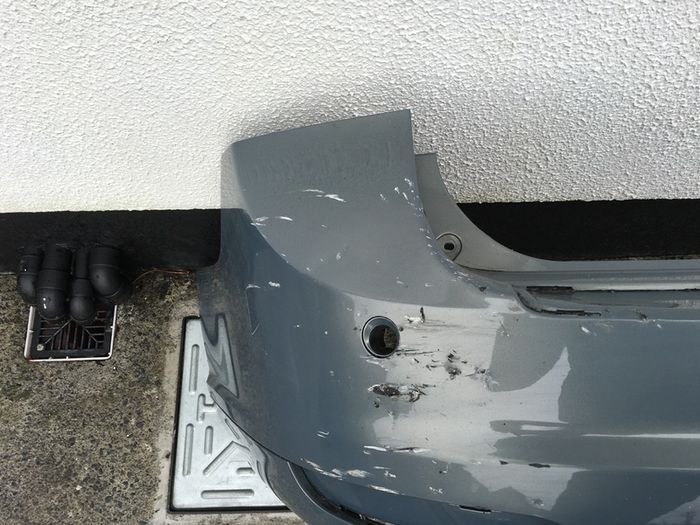 Volvo v50 rear bumper