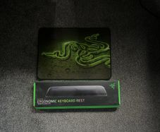 Razer Mousepad and Keyboard Rest Combo