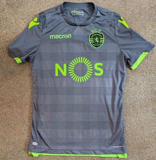 Sporting CP Football Shirt