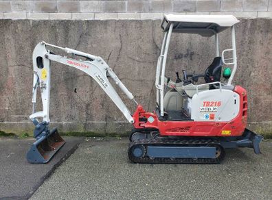Takeuchi tb216 mini digger