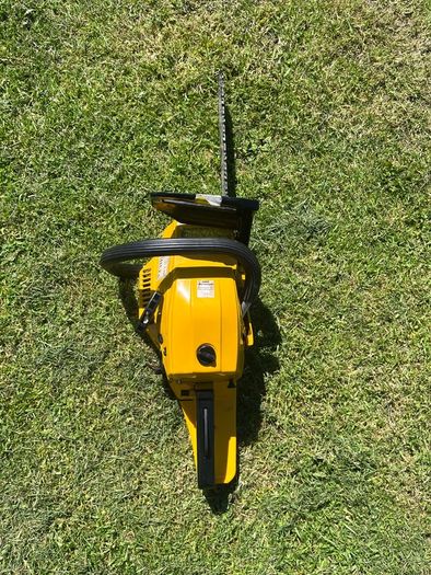Land X Cape Petrol Chainsaw