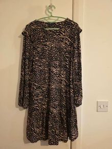 Print dress cream and black