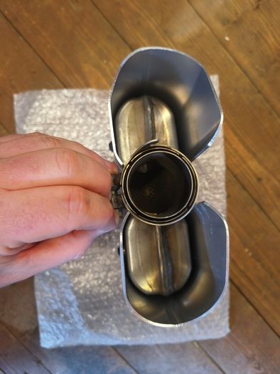 multistrada 1200 11-14 Exhaust end, MINT