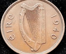 [#318] - Ireland 1940 | Irish 1d | Irish One Penny | Hen and Chicks | KM.11