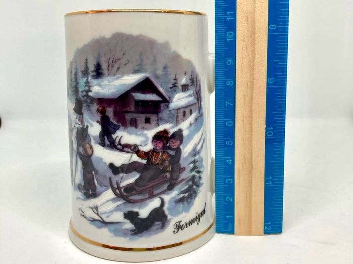 Vintage Mug / Cup Winter Scene