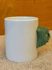 Pinch Grip Handle Climbing Mug