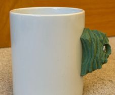 Pinch Grip Handle Climbing Mug