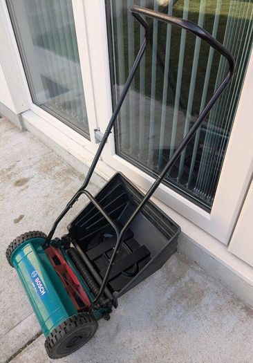 Bosch AHM 38 G Manual Lawn Mower with blade sharpener and cover