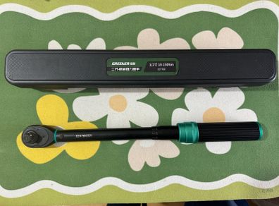 GREENER 1/2" Drive Mechanical Torque Wrench (10-150Nm) with Case