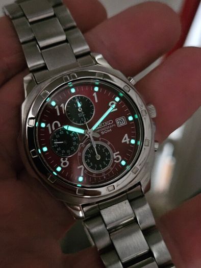Watch Seiko Chronograph Quartz.