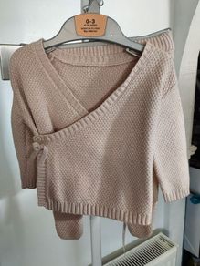 neutral knitted baby set age 0 to 3 month's nwt