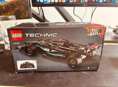 LEGO Technic Mercedes-AMG F1 W14