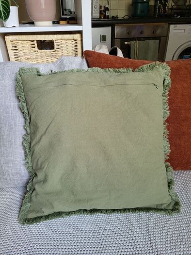 Green cushion cover (pillow not included), 45x45cm
