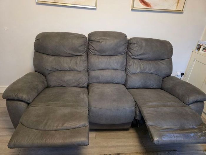 3 Seater Electric Recliner Seat