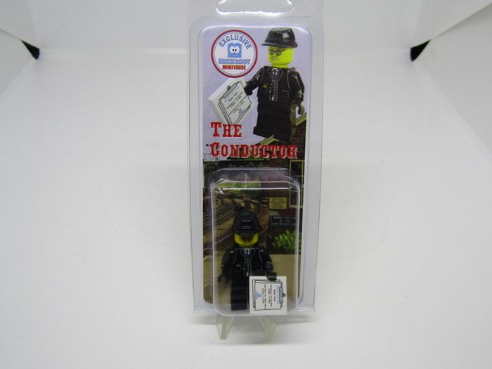 Lego Brick Loot Exclusive Custom Printed The Conductor New Exclusive Mail Away Only Minifigure  RARE AND HARD TO FIND