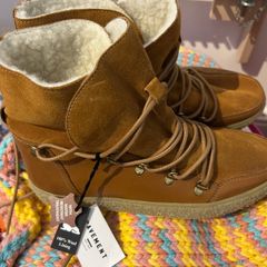 Shoes, Boots and Sandals