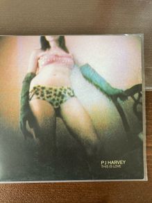 PJ Harvey - This Is Love (7" Single)