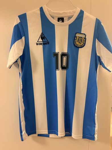 Diego Maradona Hand Signed Shirt Signed in 2015 Argentina + COA