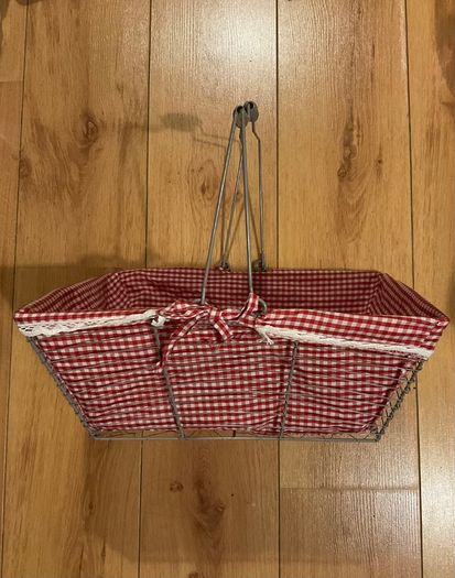 Beautiful Basket for a Hamper 40x30x15cm