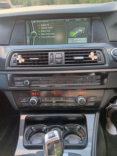 BMW 5-Series 2012