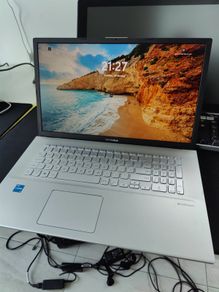 Big Screen Fast ASUS Laptop Intel 11th/16GB DDR4/256GB SSD/W11
