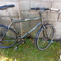 trek hybrid