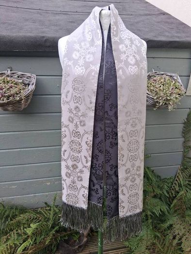 Shanghai Tang 100% silk scarf