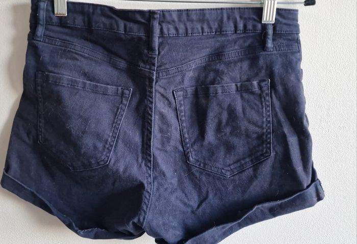 Navy H&M Shorts Women Size 10