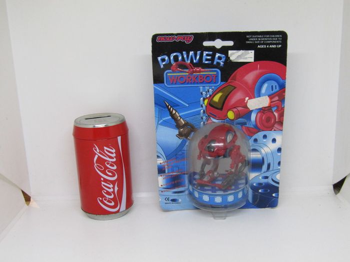Vintage 1994 Power Workbot Robot Wind Up Walking Very Rare  Made By New Ray  Brand New Sealed Misb