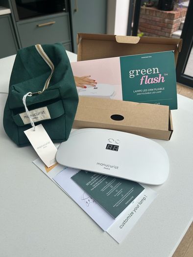 Manucurist Semi-permanent Led Green Flash Starter Kit