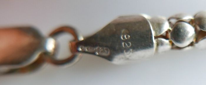 Vintage, Women's Sterling Silver 925 Bead Necklace. length 18,5" - 23,9g
