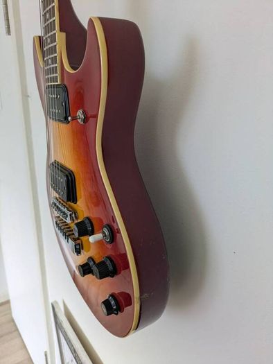 Fender Flame - 1985 (Japanese Vintage)