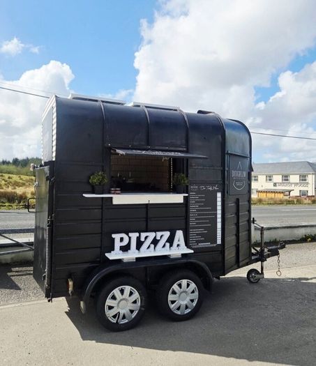 Pizza trailer