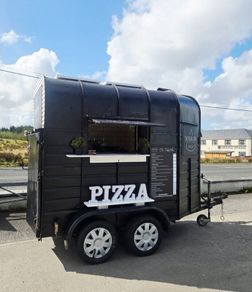 Pizza trailer
