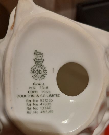 Royal Doulton figurine "Grace "